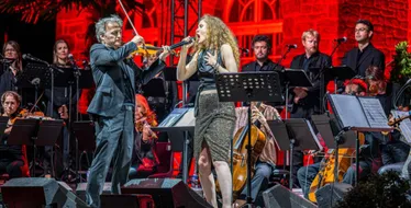 Il n'y a pas de description pour cette image