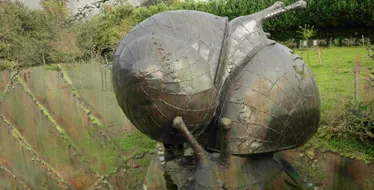 Il n'y a pas de description pour cette image